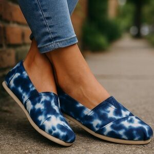 Buy now price only! Soul mates cool blue and white tie dyed slip on shoes!